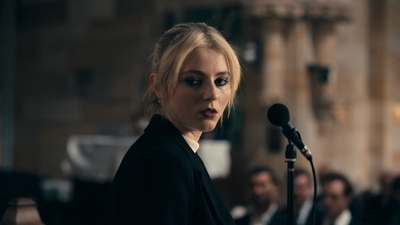 Totally_Completely_Fine_S01E01_mkv2370.jpg