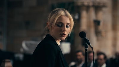 Totally_Completely_Fine_S01E01_mkv2372.jpg