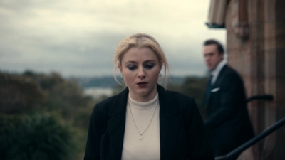 Totally_Completely_Fine_S01E01_mkv2419.jpg