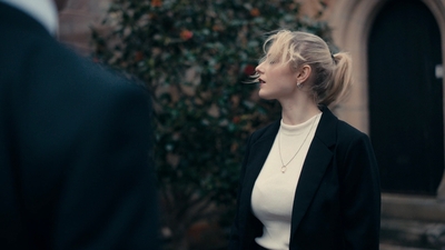 Totally_Completely_Fine_S01E01_mkv2443.jpg