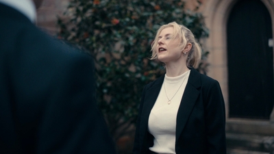 Totally_Completely_Fine_S01E01_mkv2444.jpg