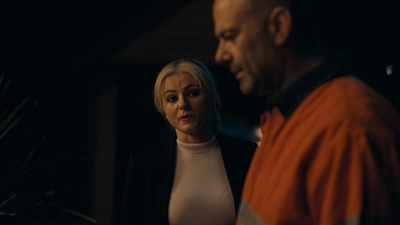 Totally_Completely_Fine_S01E01_mkv2735.jpg