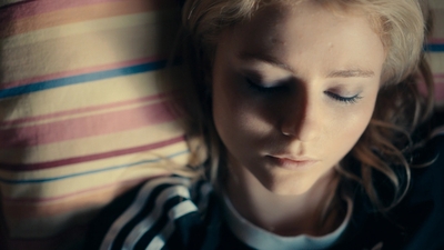 Totally_Completely_Fine_S01E01_mkv2791.jpg