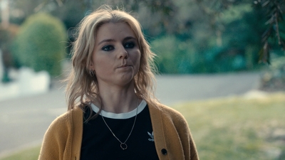 Totally_Completely_Fine_S01E01_mkv2841.jpg