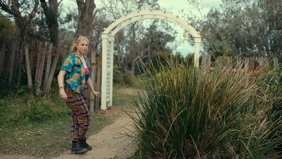 Totally_Completely_Fine_S01E02_mkv3015.jpg