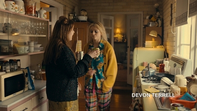 Totally_Completely_Fine_S01E02_mkv3032.jpg
