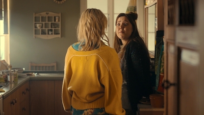 Totally_Completely_Fine_S01E02_mkv3105.jpg