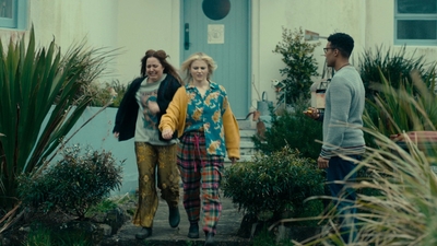 Totally_Completely_Fine_S01E02_mkv3262.jpg