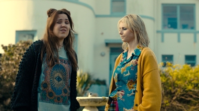 Totally_Completely_Fine_S01E02_mkv3301.jpg