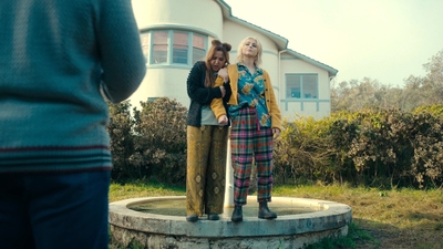 Totally_Completely_Fine_S01E02_mkv3334.jpg
