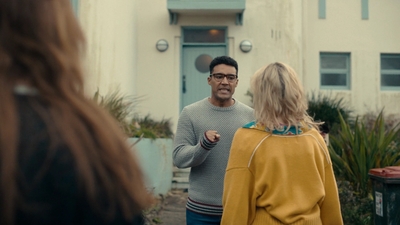 Totally_Completely_Fine_S01E02_mkv3354.jpg