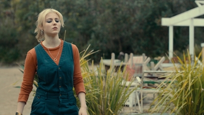 Totally_Completely_Fine_S01E02_mkv3537.jpg