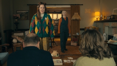 Totally_Completely_Fine_S01E02_mkv4061.jpg