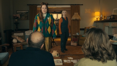 Totally_Completely_Fine_S01E02_mkv4068.jpg