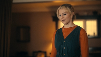 Totally_Completely_Fine_S01E02_mkv4108.jpg