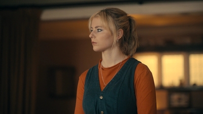 Totally_Completely_Fine_S01E02_mkv4142.jpg