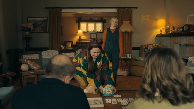 Totally_Completely_Fine_S01E02_mkv4150.jpg