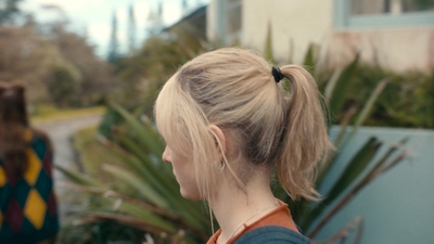 Totally_Completely_Fine_S01E02_mkv4234.jpg