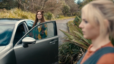 Totally_Completely_Fine_S01E02_mkv4236.jpg