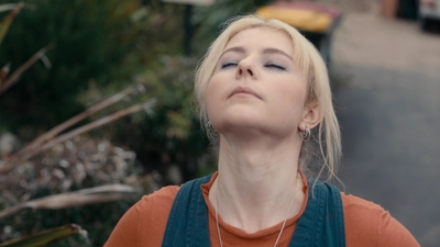 Totally_Completely_Fine_S01E02_mkv4249.jpg