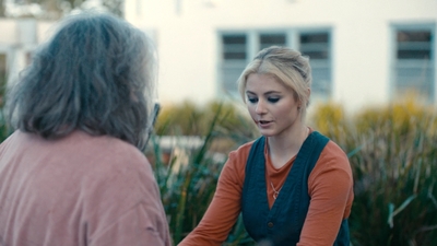 Totally_Completely_Fine_S01E02_mkv4301.jpg