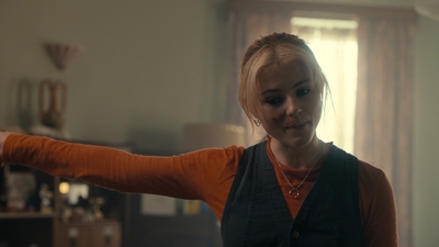 Totally_Completely_Fine_S01E02_mkv4440.jpg