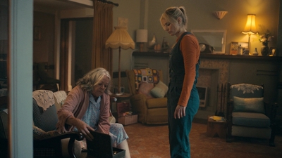Totally_Completely_Fine_S01E02_mkv4450.jpg