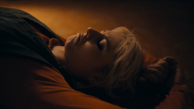 Totally_Completely_Fine_S01E02_mkv4773.jpg