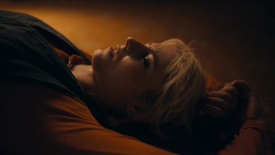 Totally_Completely_Fine_S01E02_mkv4774.jpg