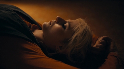 Totally_Completely_Fine_S01E02_mkv4814.jpg