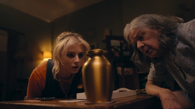 Totally_Completely_Fine_S01E02_mkv5030.jpg