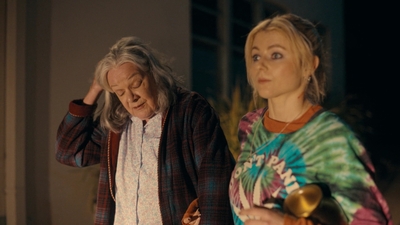 Totally_Completely_Fine_S01E02_mkv5345.jpg