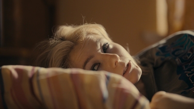 Totally_Completely_Fine_S01E03_mkv0028.jpg