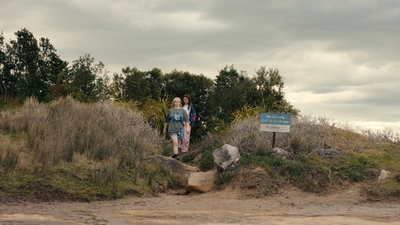 Totally_Completely_Fine_S01E03_mkv0051.jpg