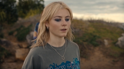 Totally_Completely_Fine_S01E03_mkv0062.jpg