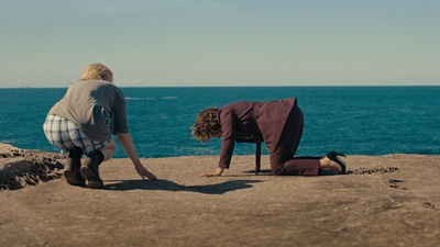 Totally_Completely_Fine_S01E03_mkv0079.jpg