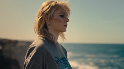 Totally_Completely_Fine_S01E03_mkv0139.jpg