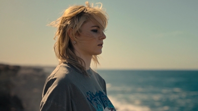 Totally_Completely_Fine_S01E03_mkv0140.jpg