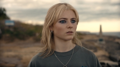 Totally_Completely_Fine_S01E03_mkv0159.jpg