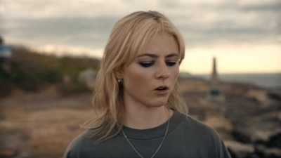 Totally_Completely_Fine_S01E03_mkv0160.jpg