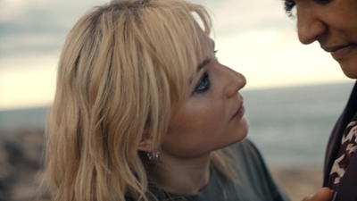 Totally_Completely_Fine_S01E03_mkv0214.jpg