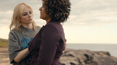 Totally_Completely_Fine_S01E03_mkv0232.jpg