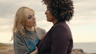 Totally_Completely_Fine_S01E03_mkv0237.jpg