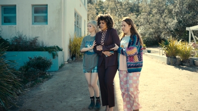 Totally_Completely_Fine_S01E03_mkv0264.jpg