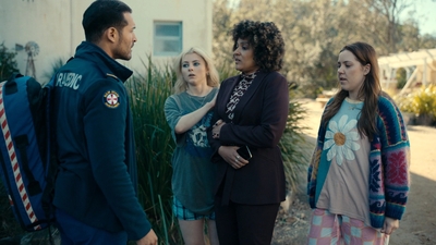 Totally_Completely_Fine_S01E03_mkv0274.jpg