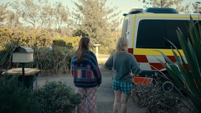 Totally_Completely_Fine_S01E03_mkv0312.jpg