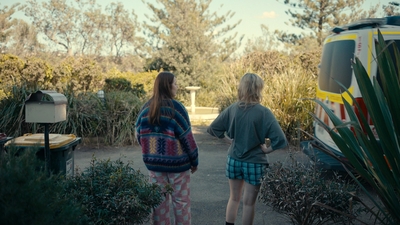 Totally_Completely_Fine_S01E03_mkv0314.jpg