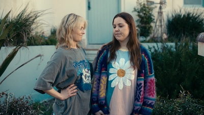 Totally_Completely_Fine_S01E03_mkv0330.jpg