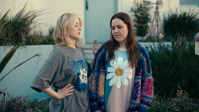 Totally_Completely_Fine_S01E03_mkv0331.jpg