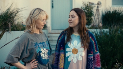 Totally_Completely_Fine_S01E03_mkv0337.jpg